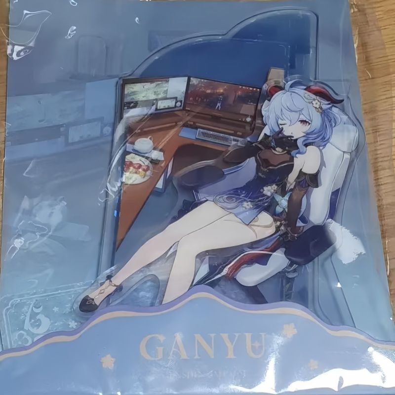 Акриловая подставка-стенд Gens – обзор и цена Anime Cosplay Rental